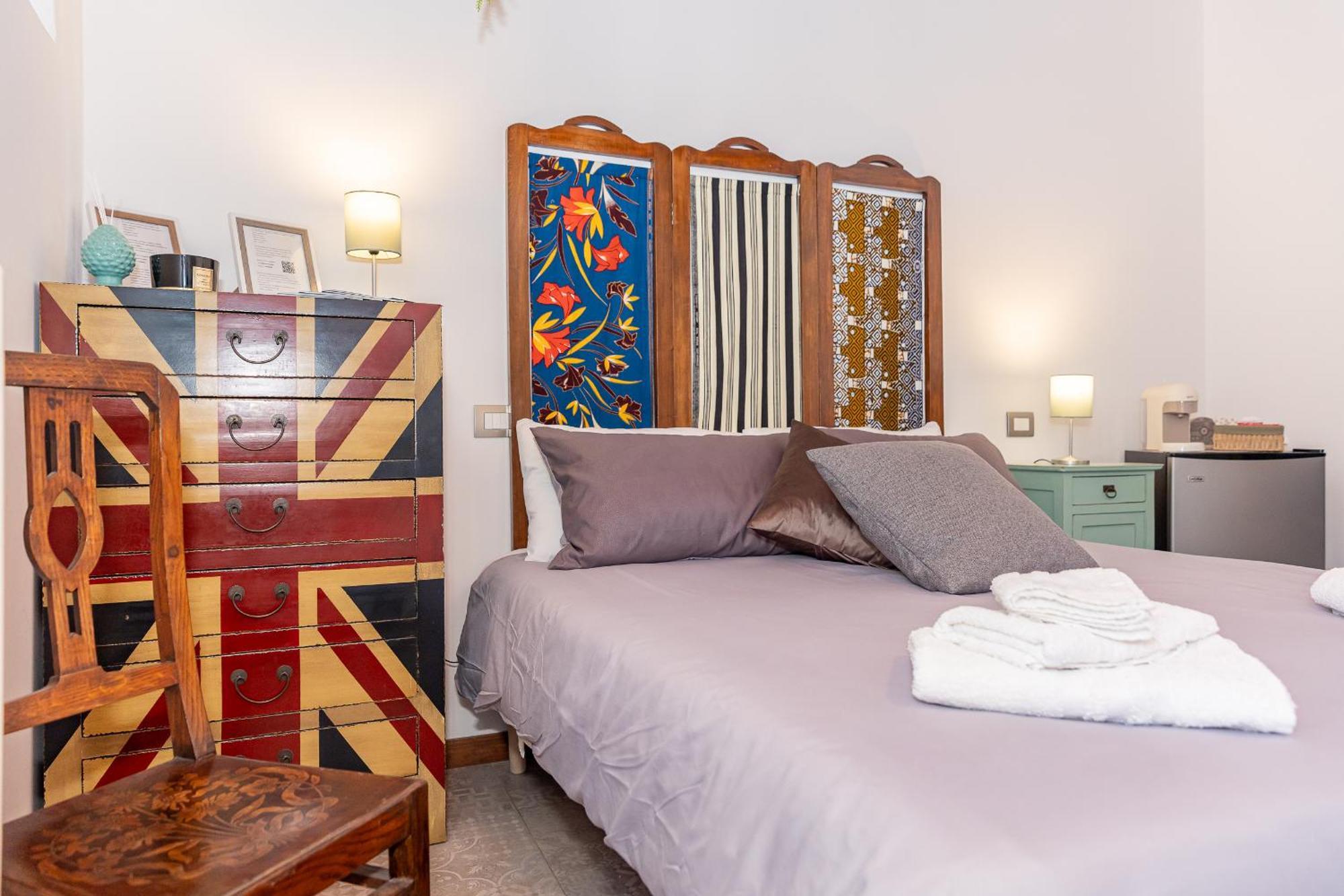 Centro Storico Redmood House A 5 Min Dal Mare, Breakfast, Aria Condizionata, Wi-Fi E Netflix Apartment Barletta Bagian luar foto